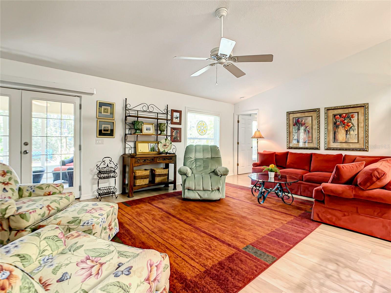 Property Photo:  4 Ramsey Place  FL 32164 