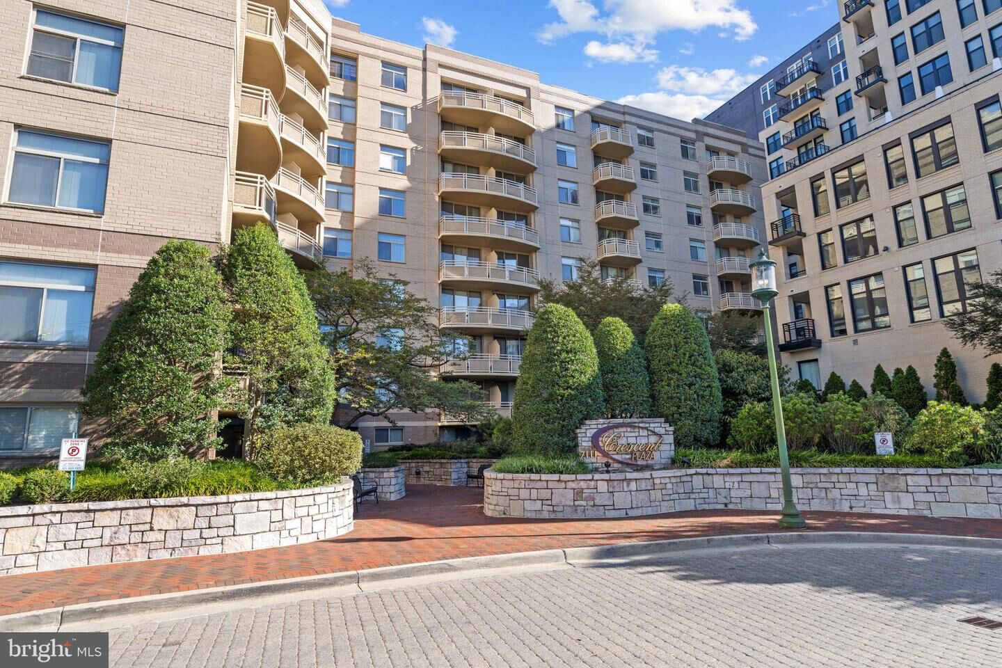 Property Photo:  7111 Woodmont Avenue 405  MD 20815 
