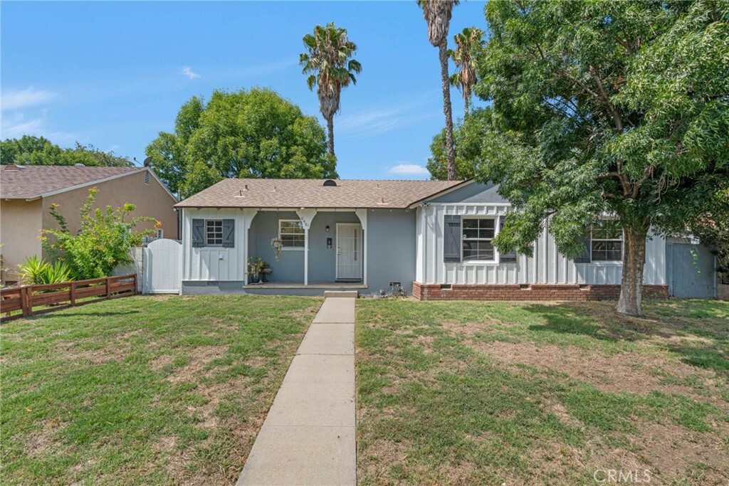 Property Photo:  6461 Winnetka Avenue  CA 91306 