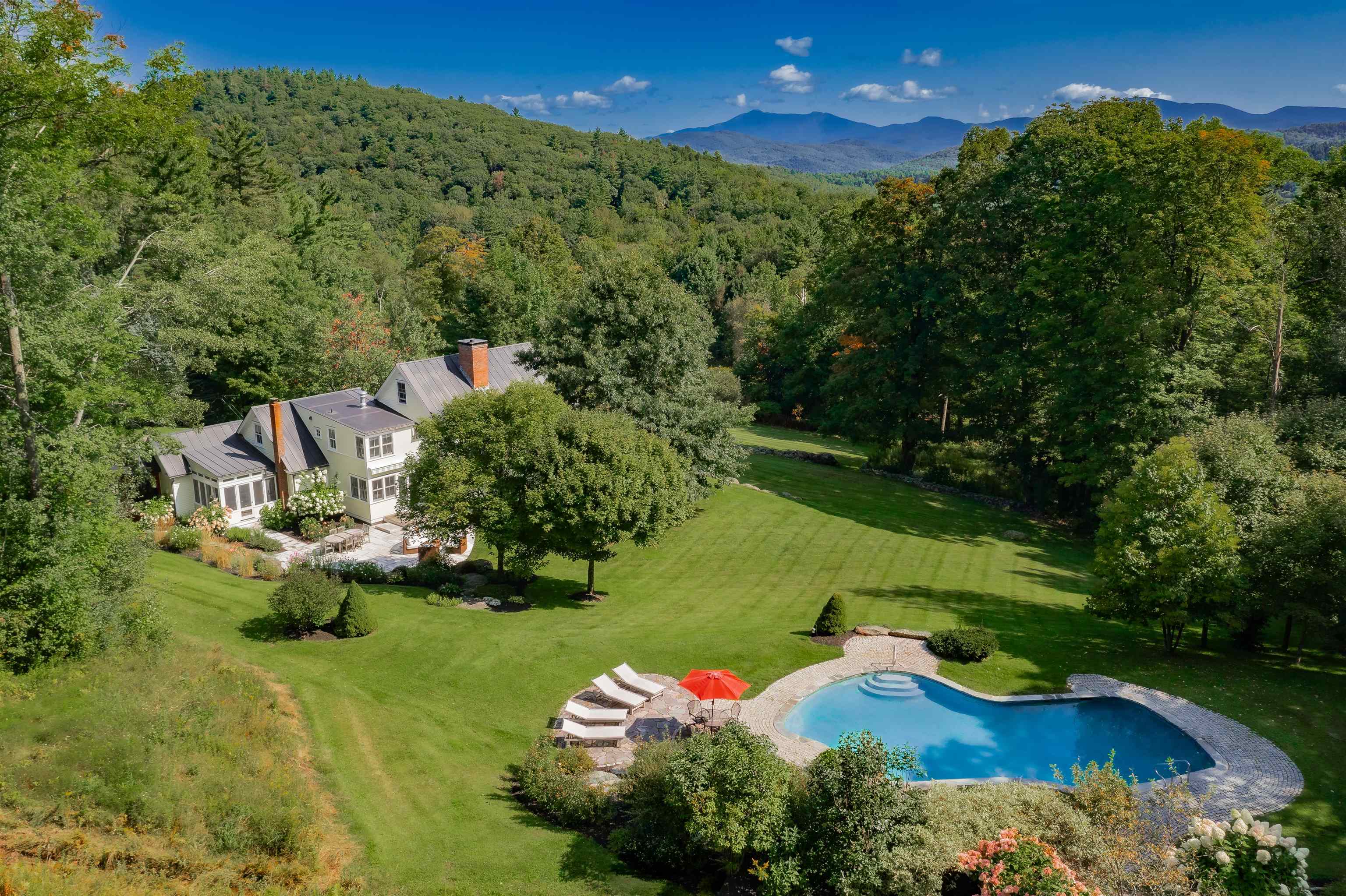 Property Photo: 679 Old County Lane VT 05477