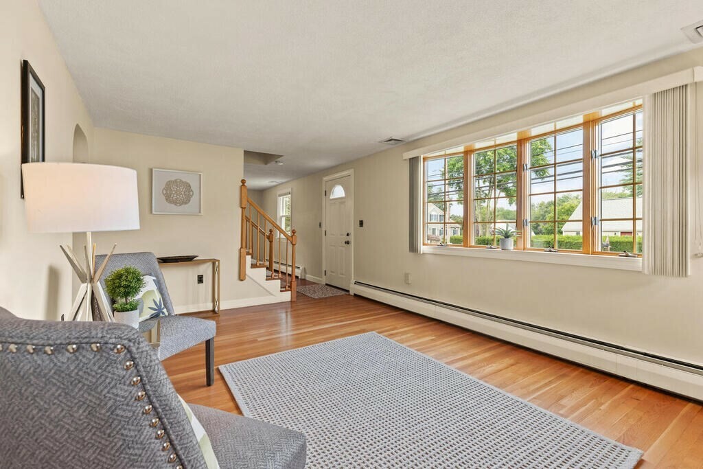 Property Photo:  95 Bedford St  MA 01803 