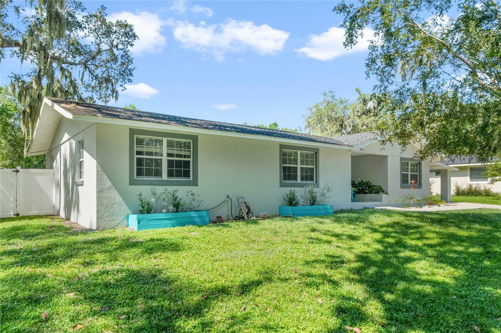 Property Photo:  1050 N Magnolia Circle  FL 32726 