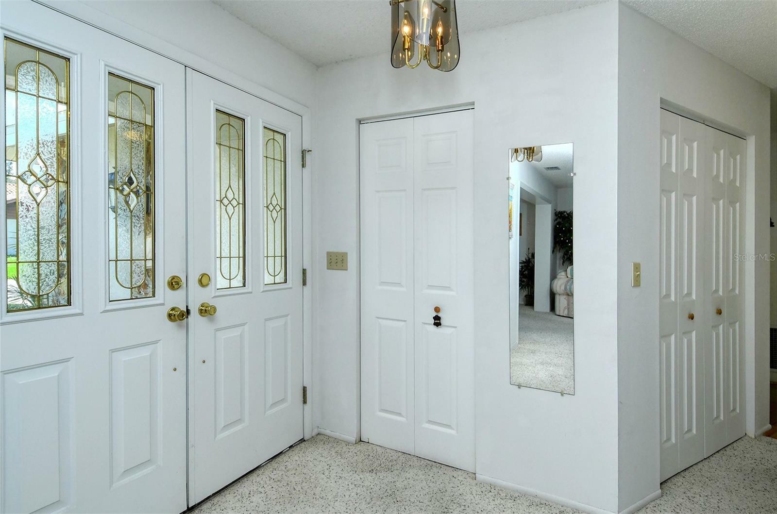 Property Photo:  5324 Fox Run Road  FL 34231 