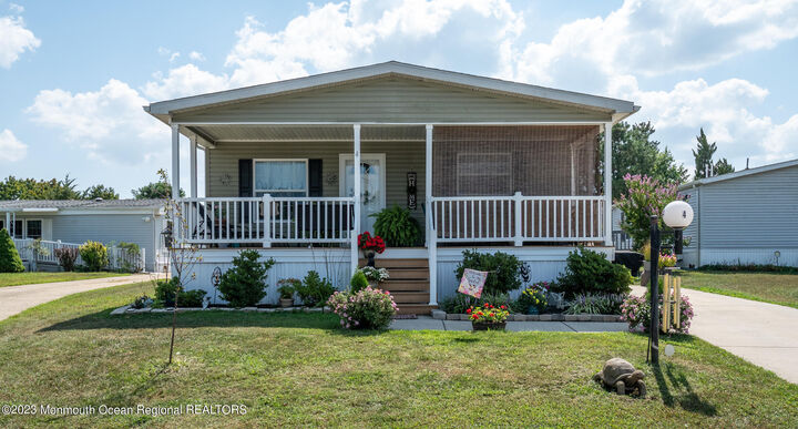 4 Mary Court  Barnegat NJ 08005 photo