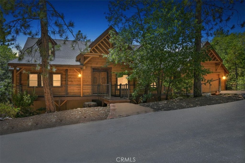 Property Photo:  28825 North Shore  CA 92352 