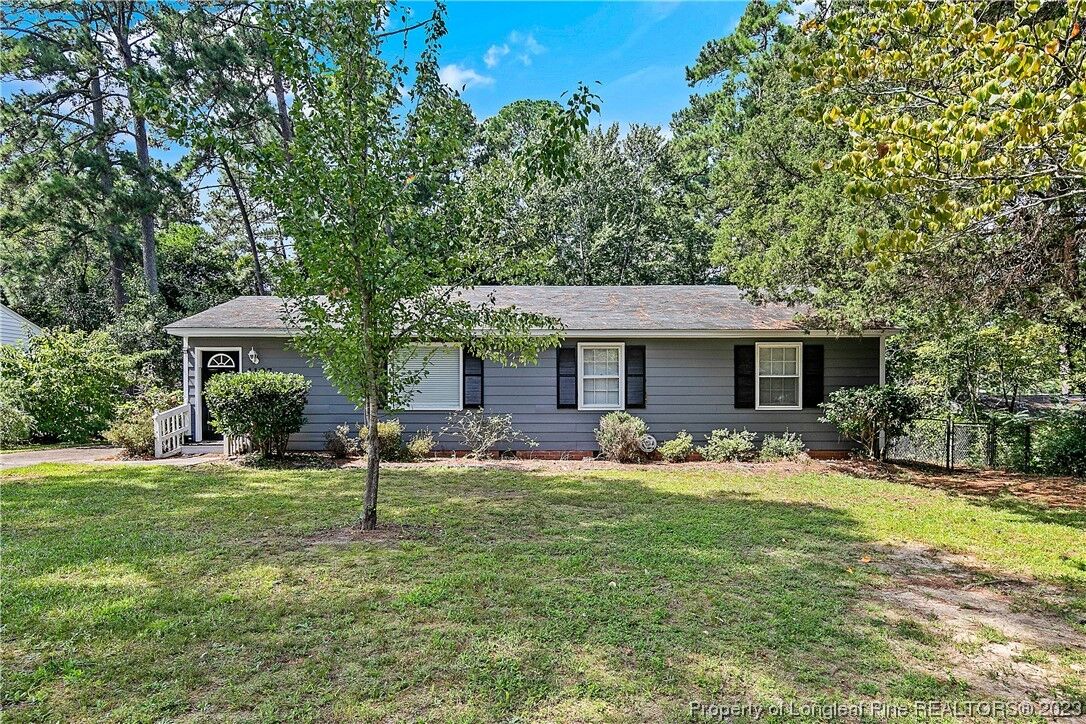 Property Photo:  1107 Mohawk Avenue  NC 28303 