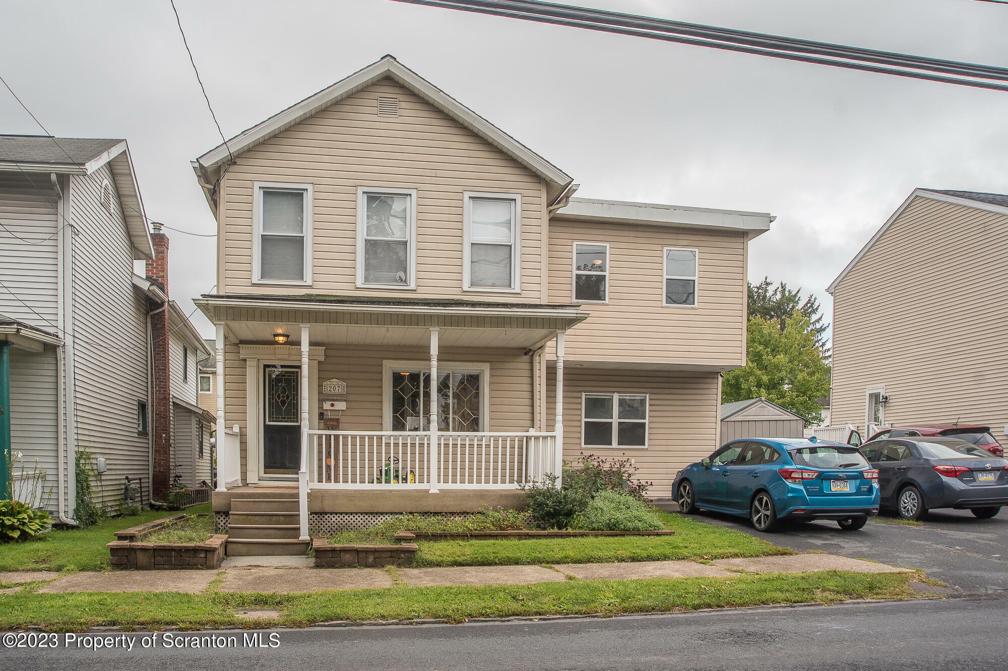 207 Exeter Ave  West Pittston PA 18643 photo