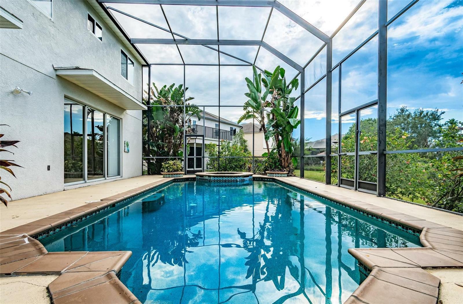 Property Photo:  10858 Hoffner Edge Drive  FL 33579 