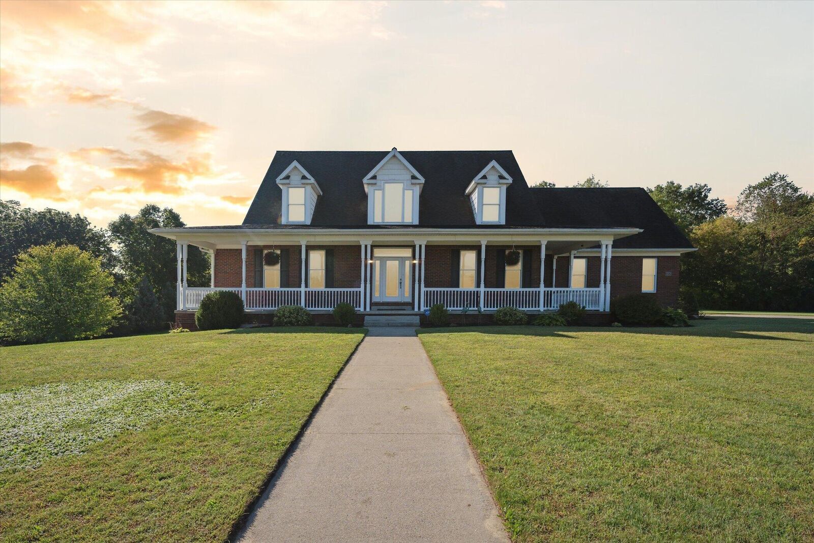 Property Photo:  108 Densel Court  MI 49201 