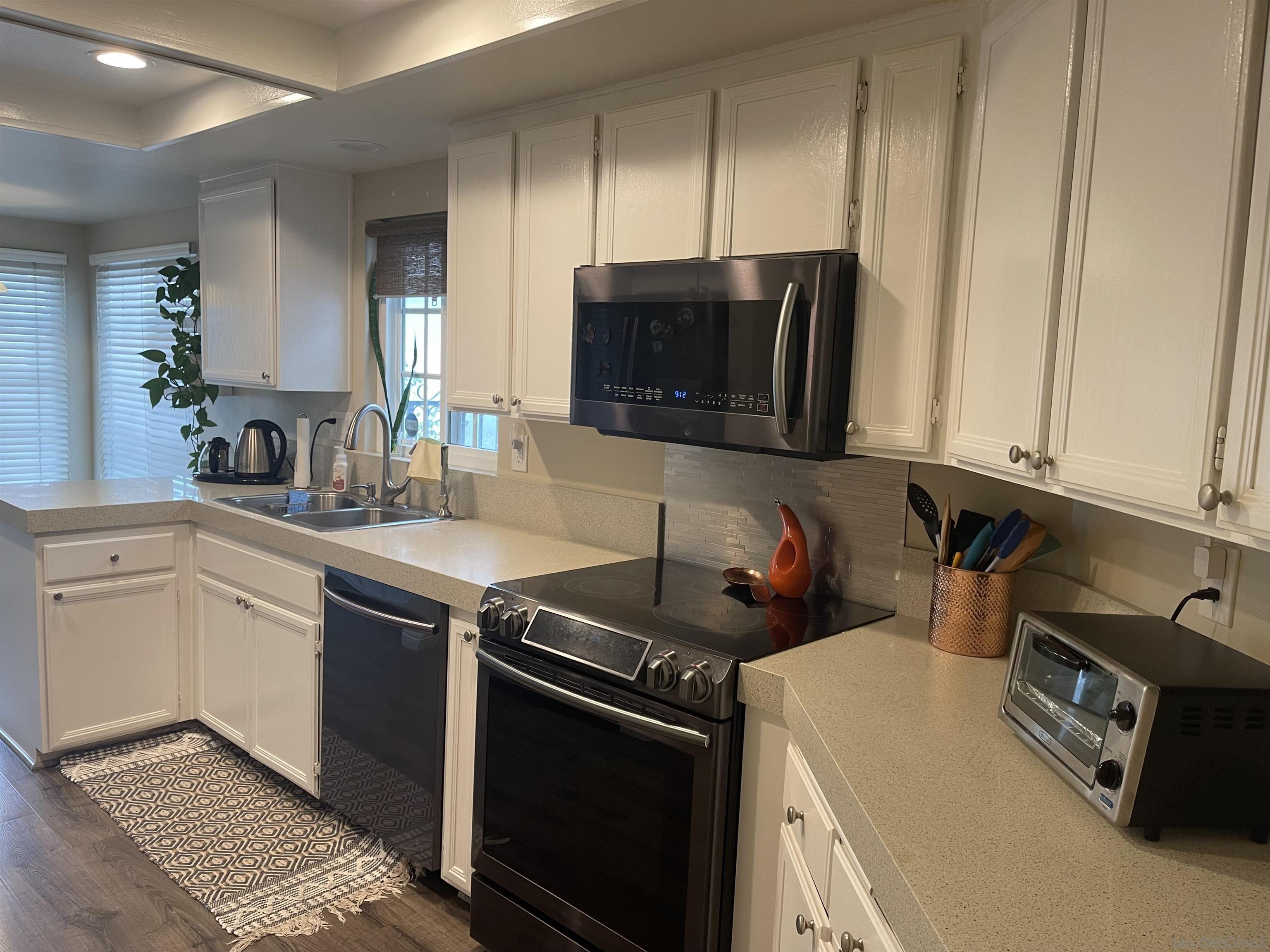 Property Photo: 15720 Caminito Cercado CA 92128