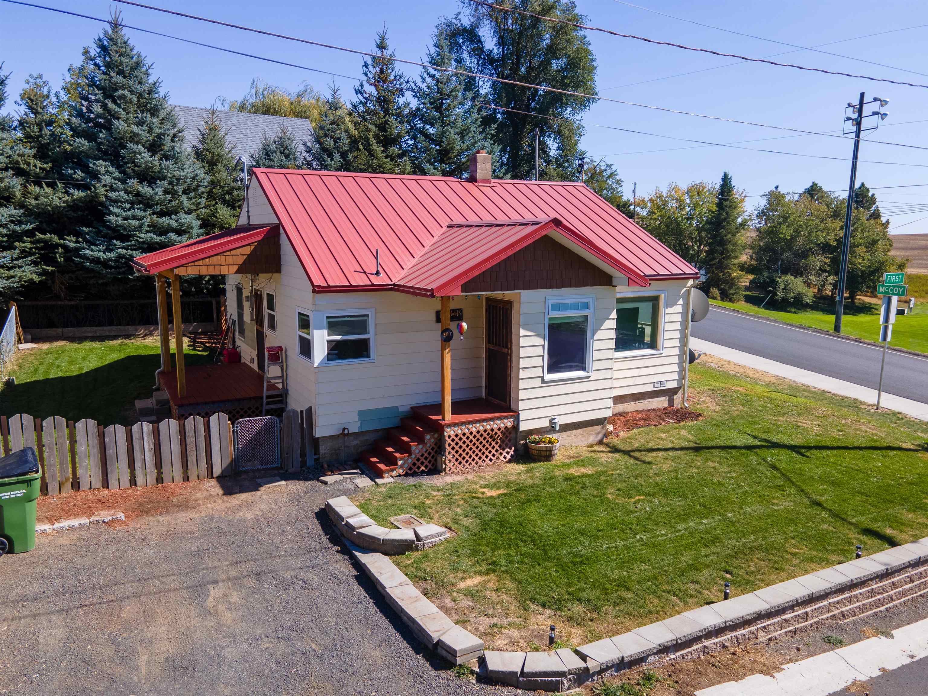 207 S First St  Oakesdale WA 99158 photo
