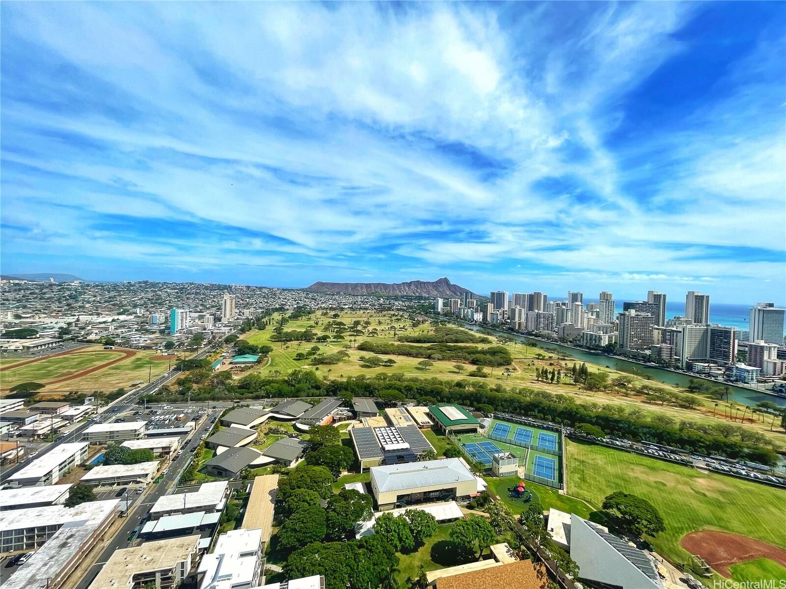 Property Photo: 583 Kamoku Street Dh3903 HI 96826