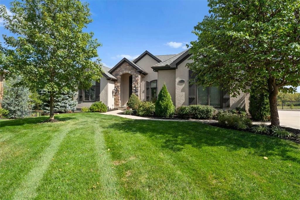 14825 Fairway Circle  Leawood KS 66224 photo