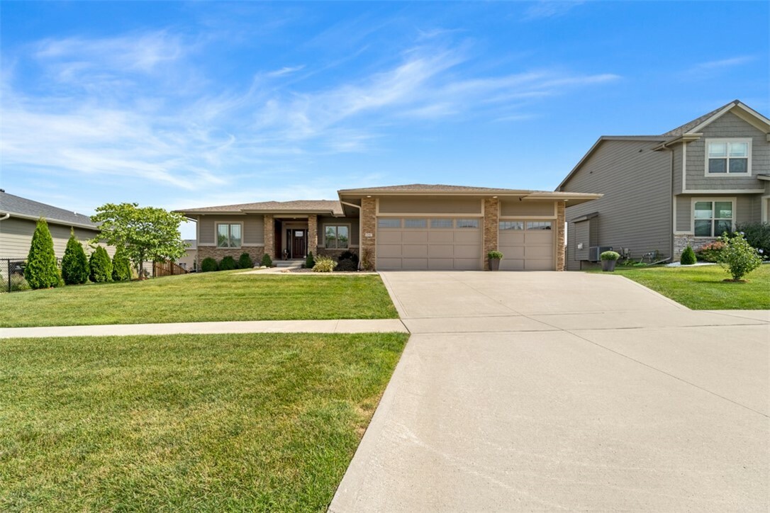 Property Photo:  1347 S 7th Street  IA 50003 