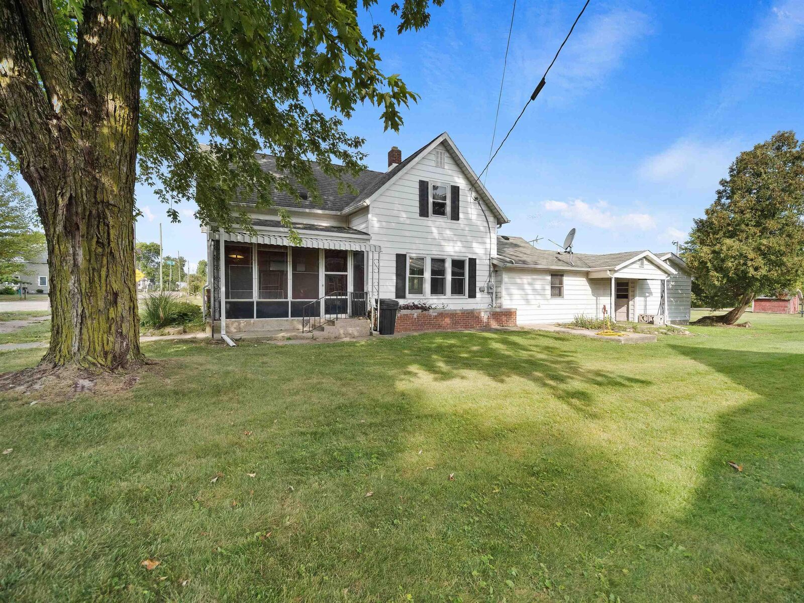 Property Photo:  9070 W 800 N  IN 46750-7713 