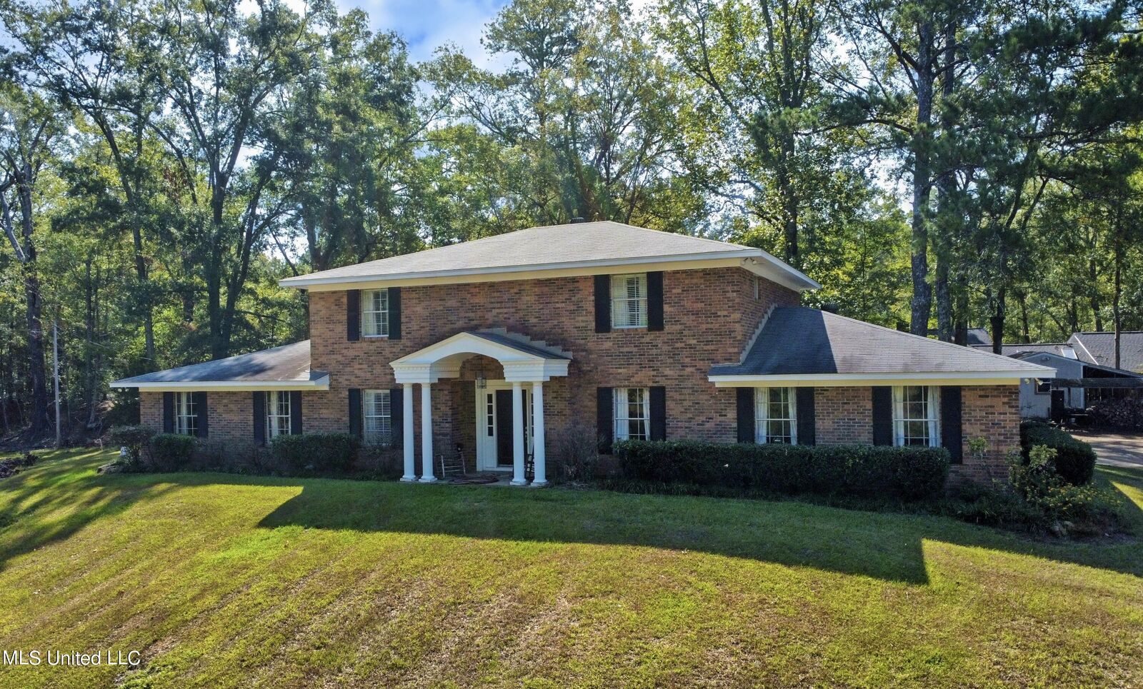 Property Photo: 1870 Pine Hill Drive MS 39154