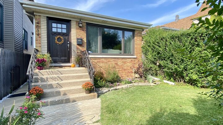 4034 W Addison Street  Chicago IL 60641 photo