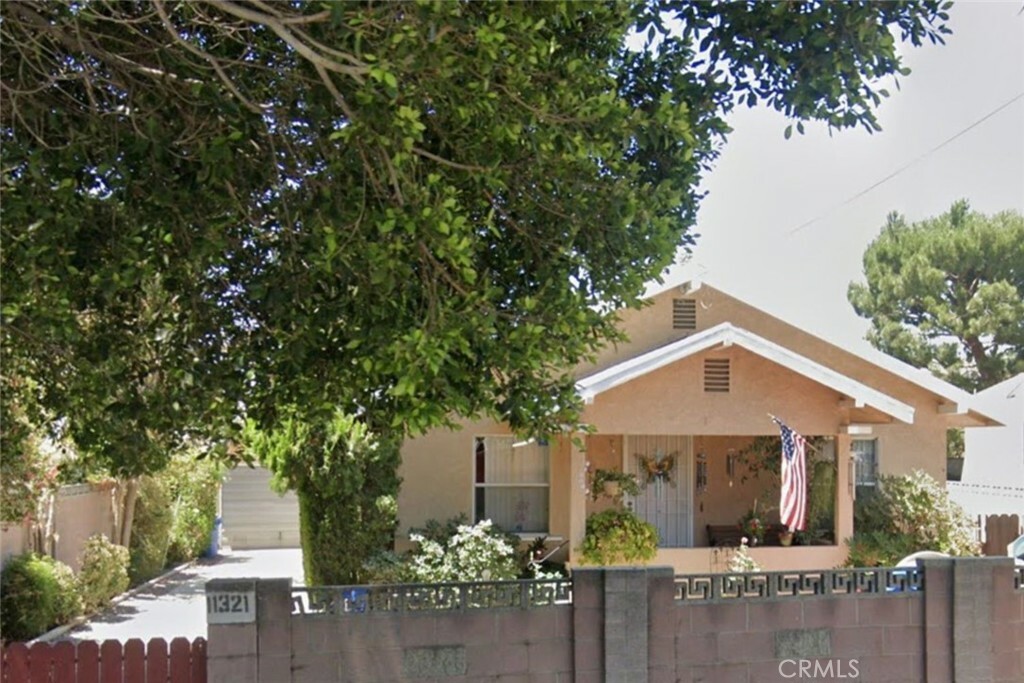 Property Photo:  11321 Tamarack Avenue  CA 91340 