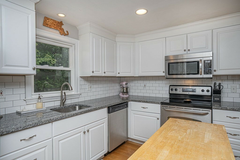 Property Photo:  11 Brookside Dr  MA 02035 