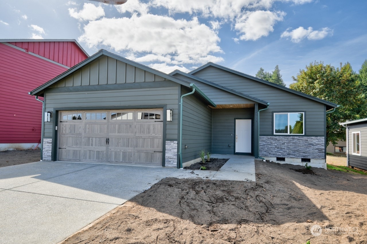 Property Photo:  2111 Hawks View Lane  WA 98596 