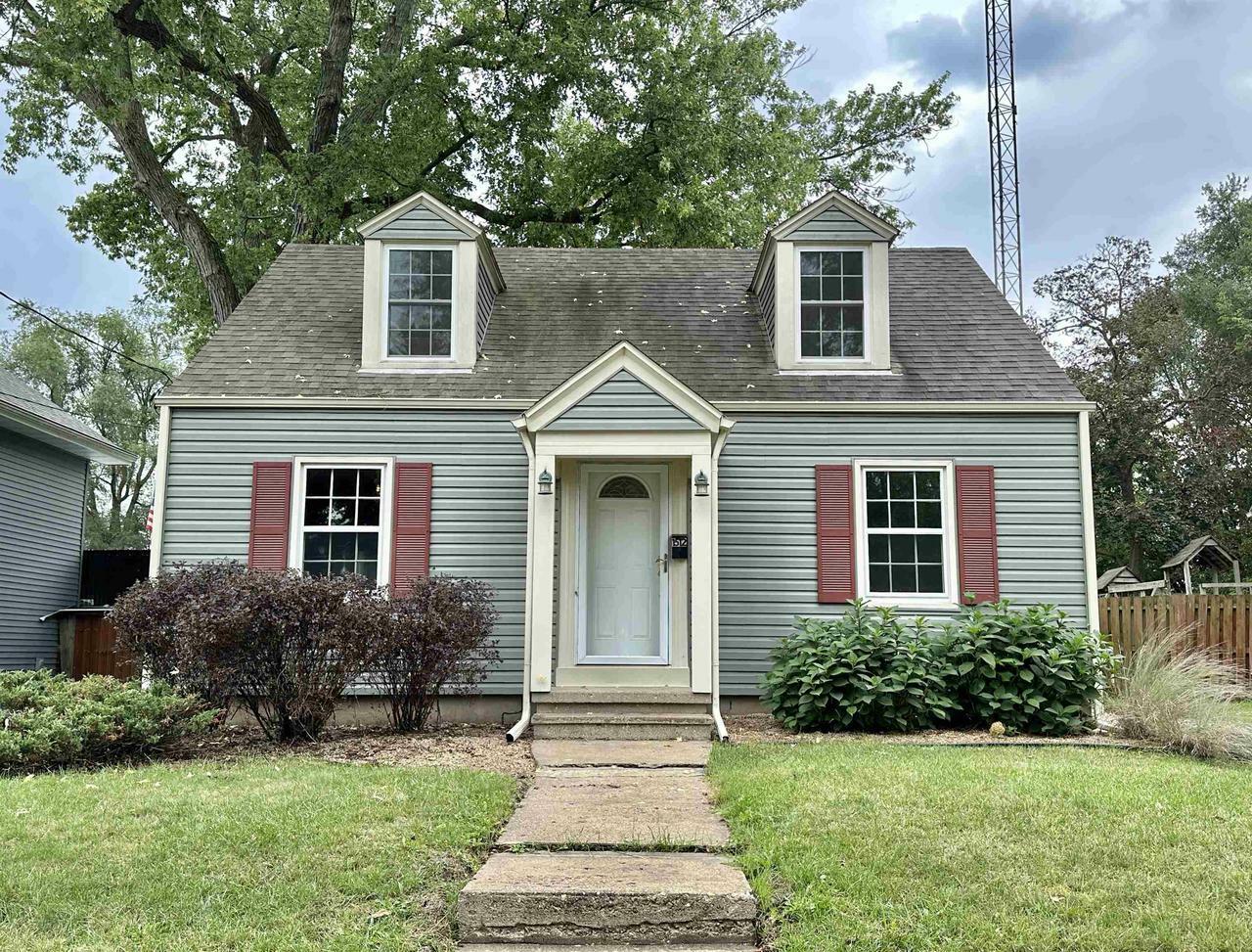 Property Photo:  1512 Jackson Street  WI 53511 