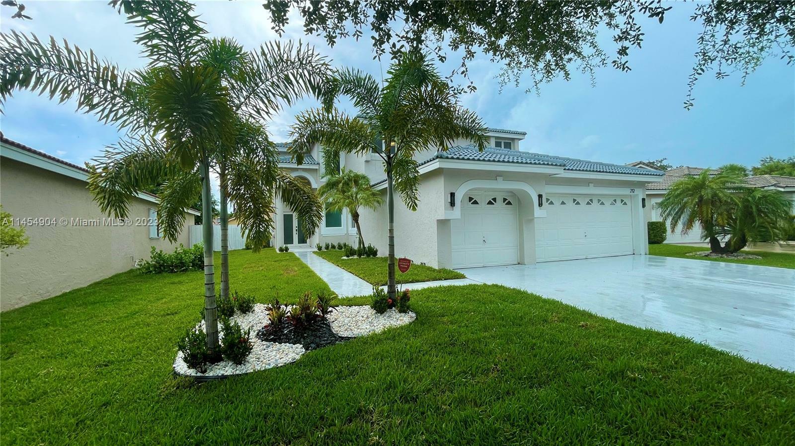 212 SW 179th Ave  Pembroke Pines FL 33029 photo