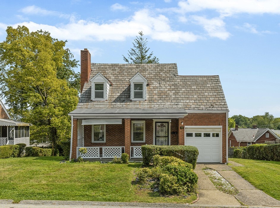 Property Photo:  110 Clinton Dr.  PA 15235 