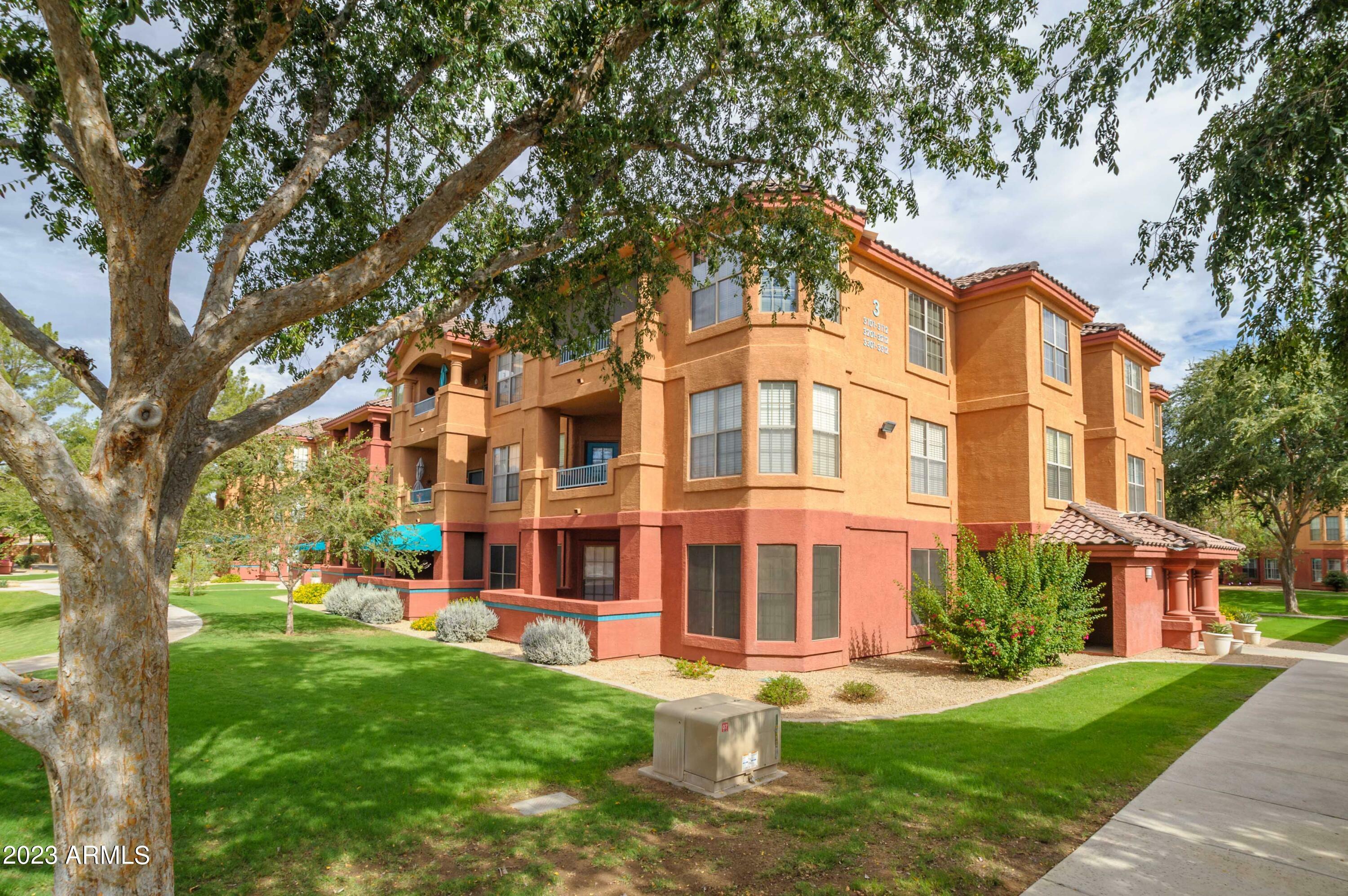 Property Photo: 14950 W Mountain View Boulevard 3303 AZ 85374
