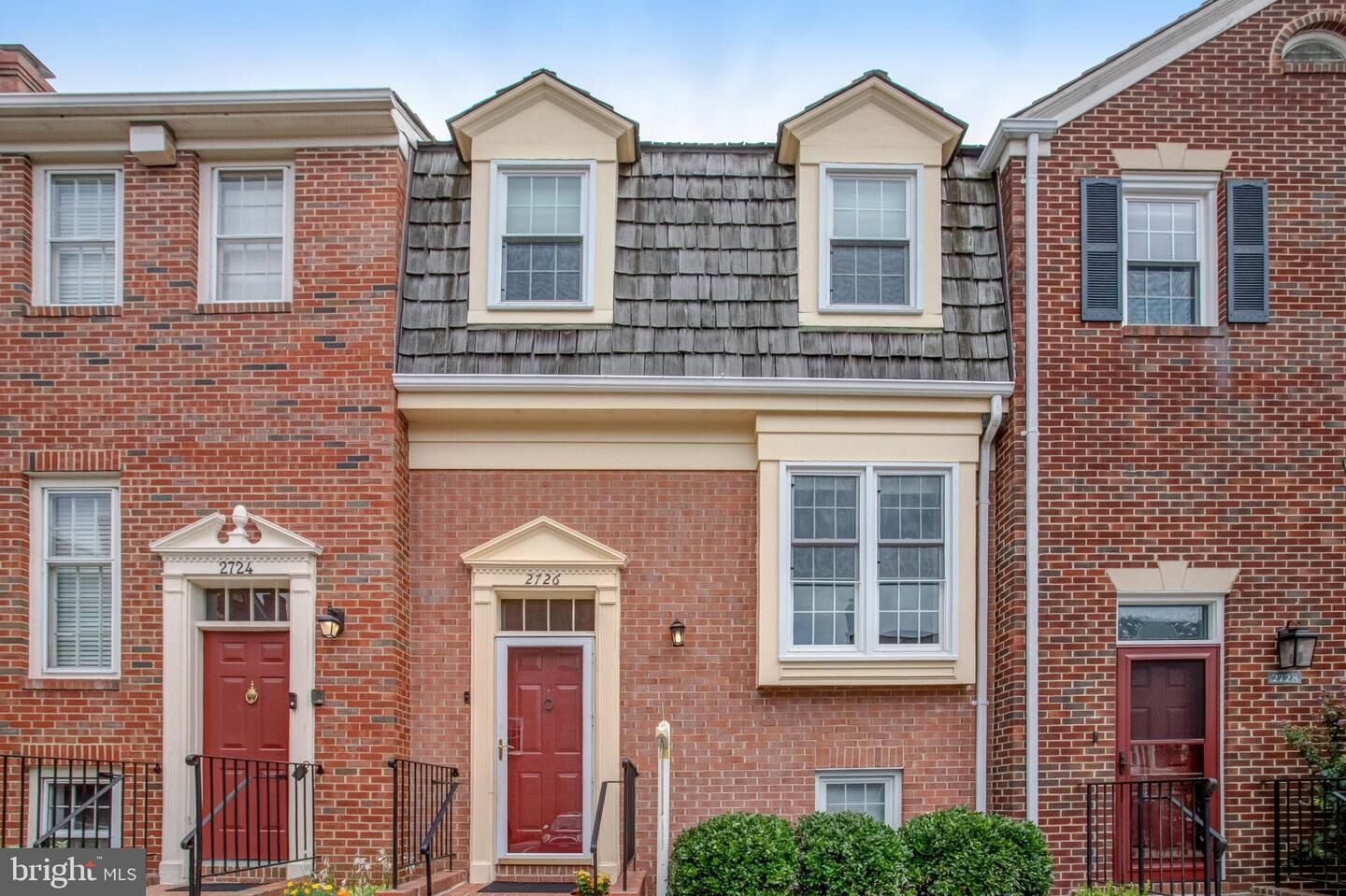 Property Photo:  2726 Franklin Court  VA 22302 