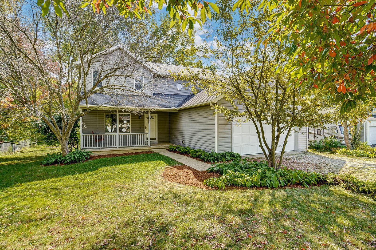 Property Photo: 150 Fabius SW Way OH 43062