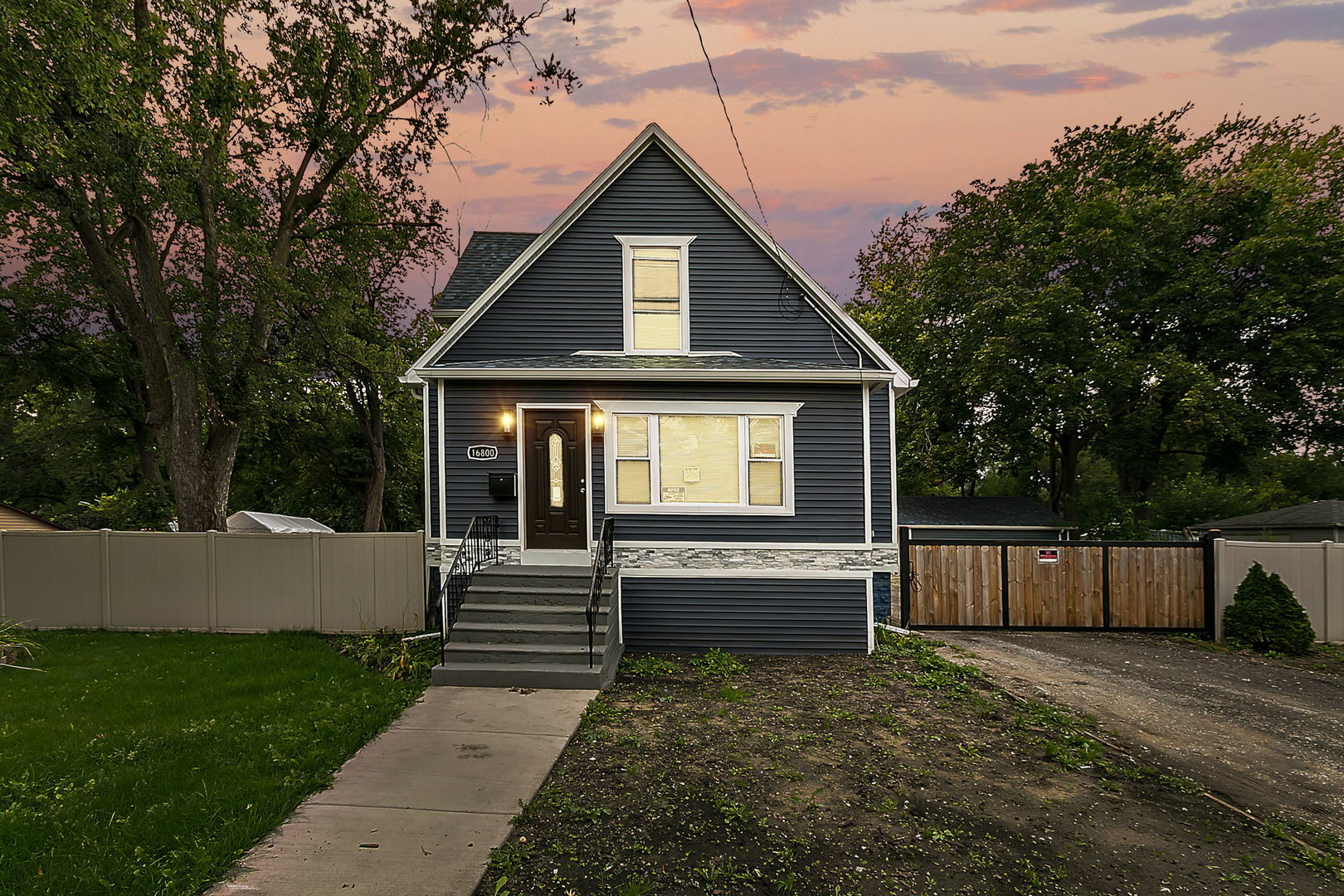 Property Photo:  16800 Wood Street  IL 60429 