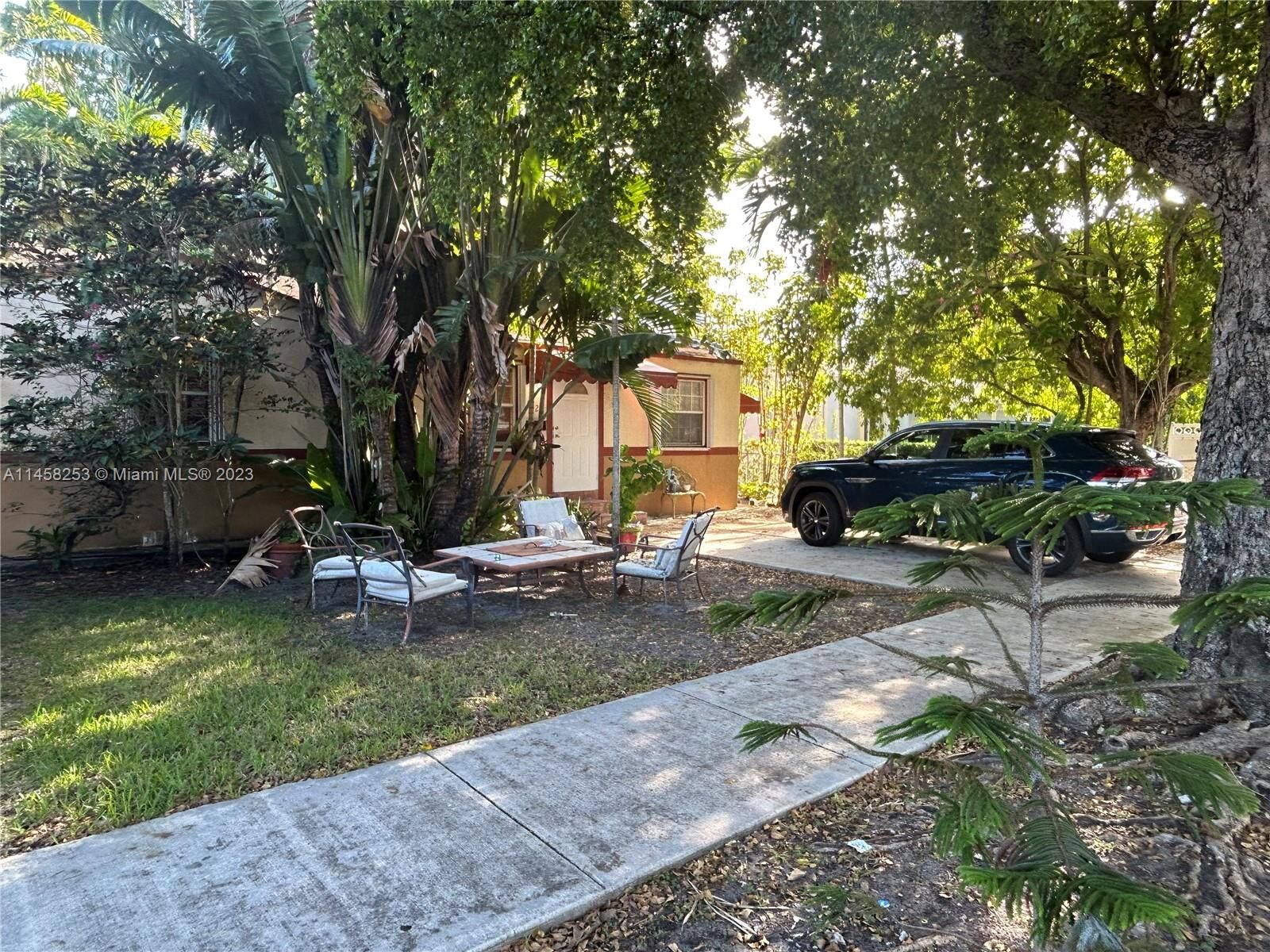 Property Photo: 5220 SW 5th St FL 33134