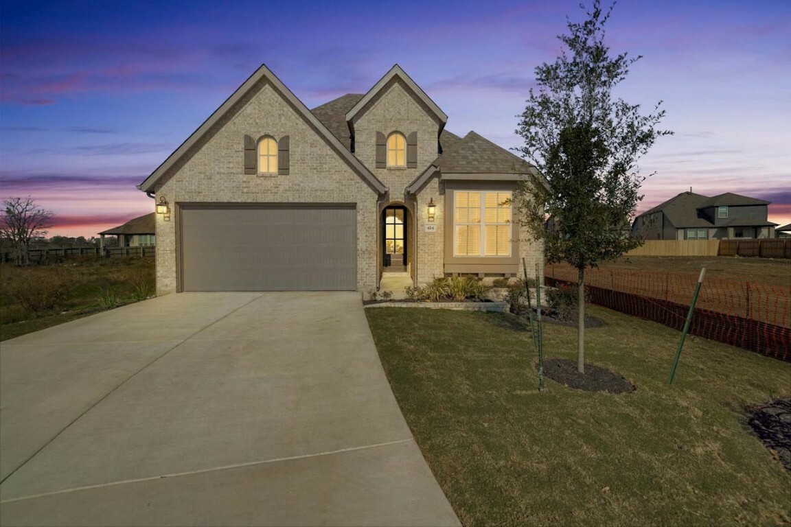 Property Photo:  424 Dycus Bend  TX 78642 