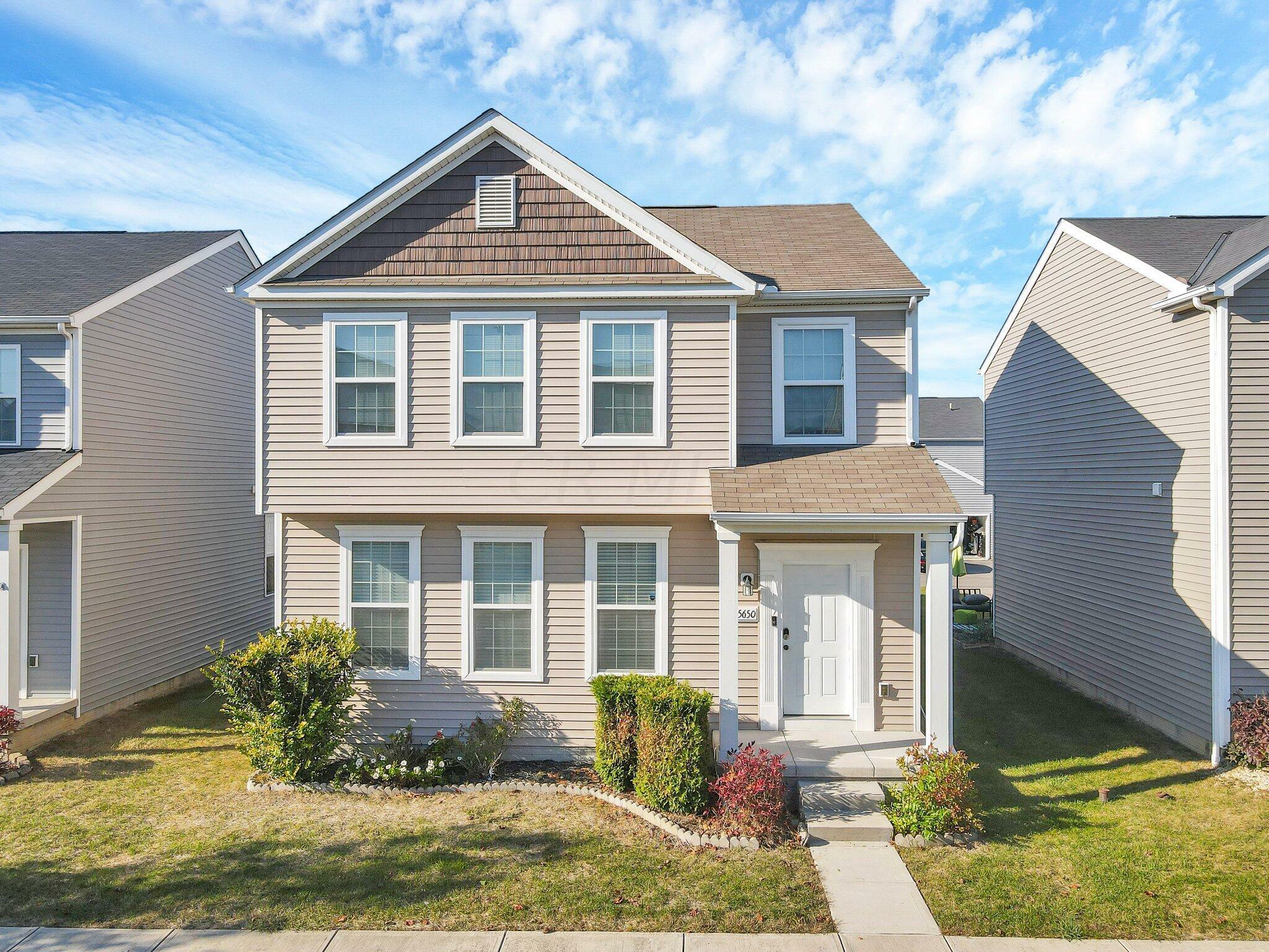 Property Photo: 5650 Alliance Way OH 43228