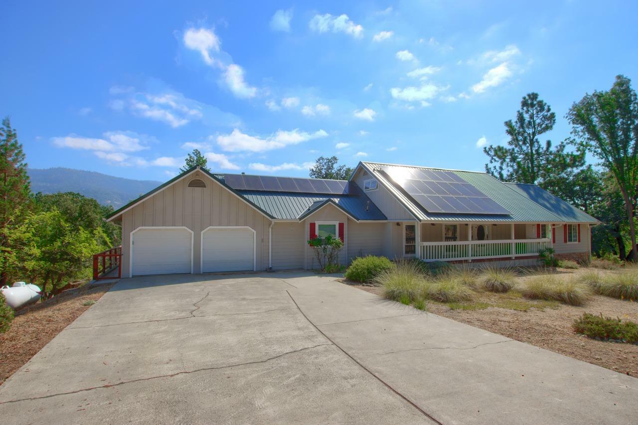 Property Photo:  5796 Lehamite Fall  CA 95338 