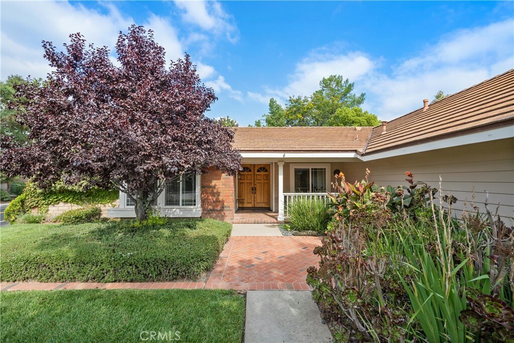 Property Photo: 25926 Moreno Drive CA 91355