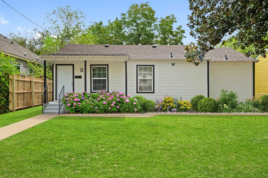 Property Photo:  1718 Marfa Avenue  TX 75216 