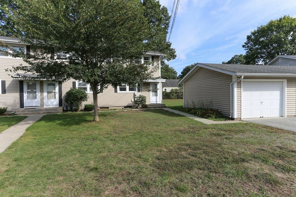 Property Photo:  138 Woodbridge Rd 138  MA 01022 