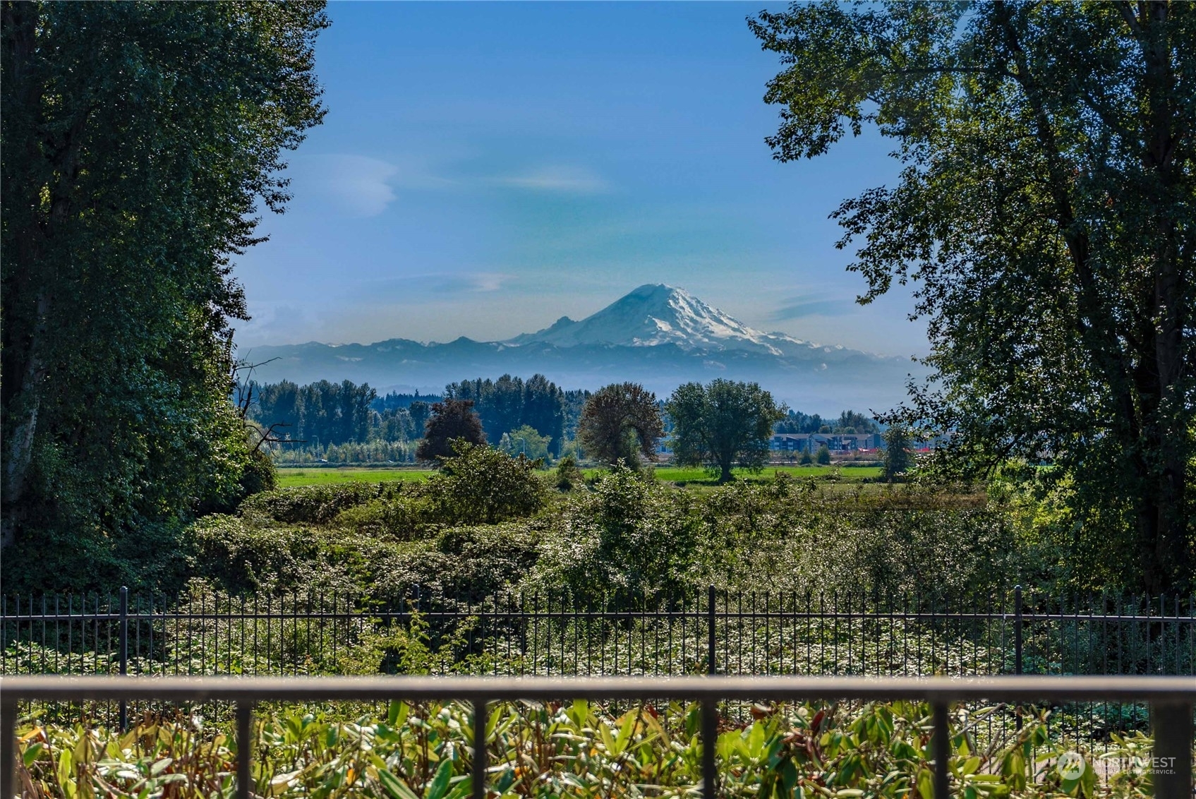 Property Photo: 1872 Central Place S H82 WA 98030