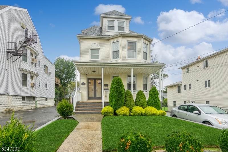35 Pavonia Ave  Kearny Town NJ 07032 photo