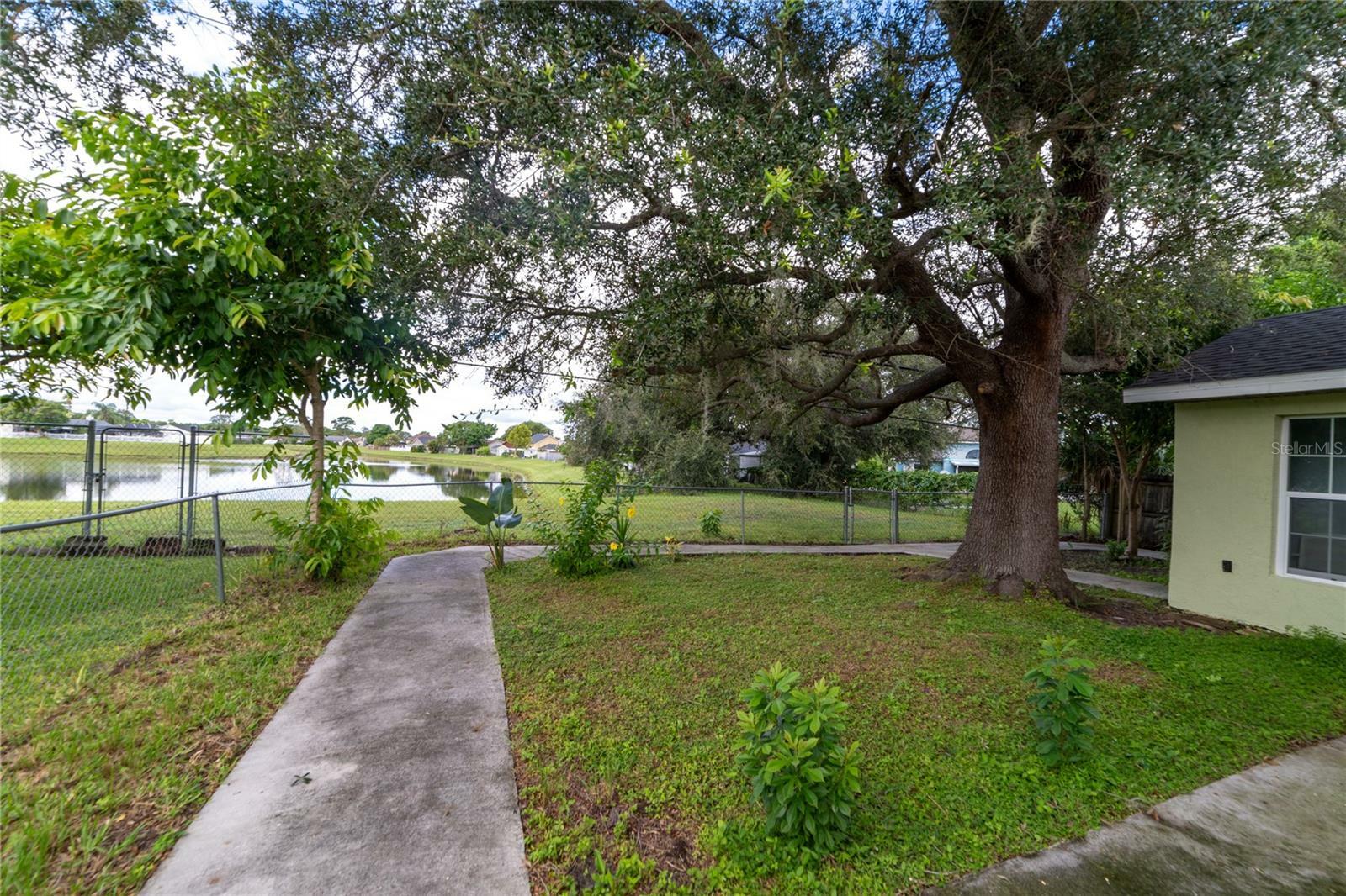 Property Photo:  211 Hidden Springs Circle  FL 34743 