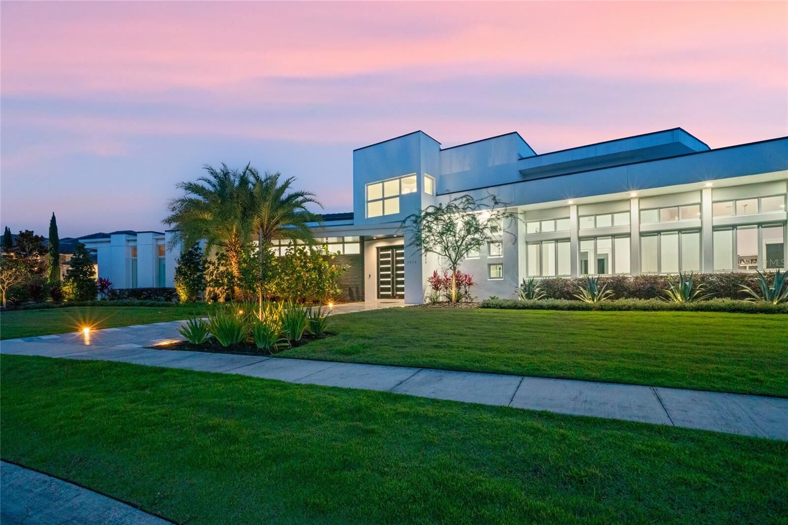 Property Photo: 5054 Sawyer Cove Way FL 34786