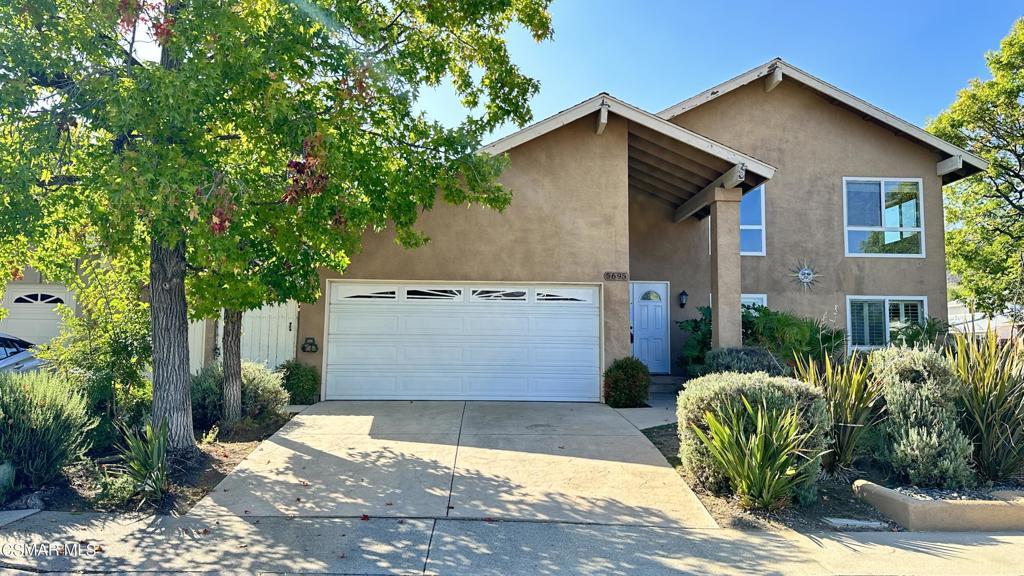Property Photo: 5695 Medeabrook Place CA 91301