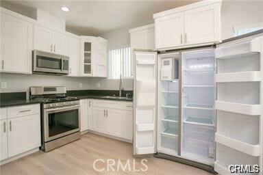 Property Photo:  614 W 85th Street 1/2  CA 90044 