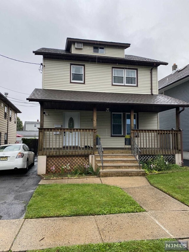 Property Photo:  728 Kingsland Avenue 1  NJ 07071 