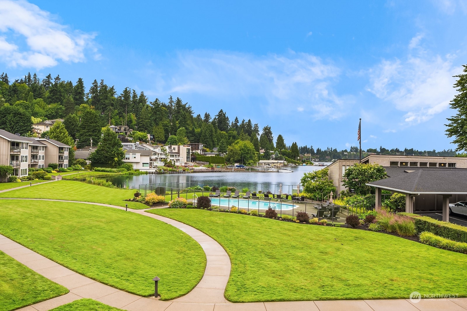Property Photo: 333 101st Avenue SE 101-D WA 98004