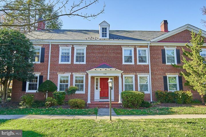 3462 S Stafford Street A2  Arlington VA 22206 photo