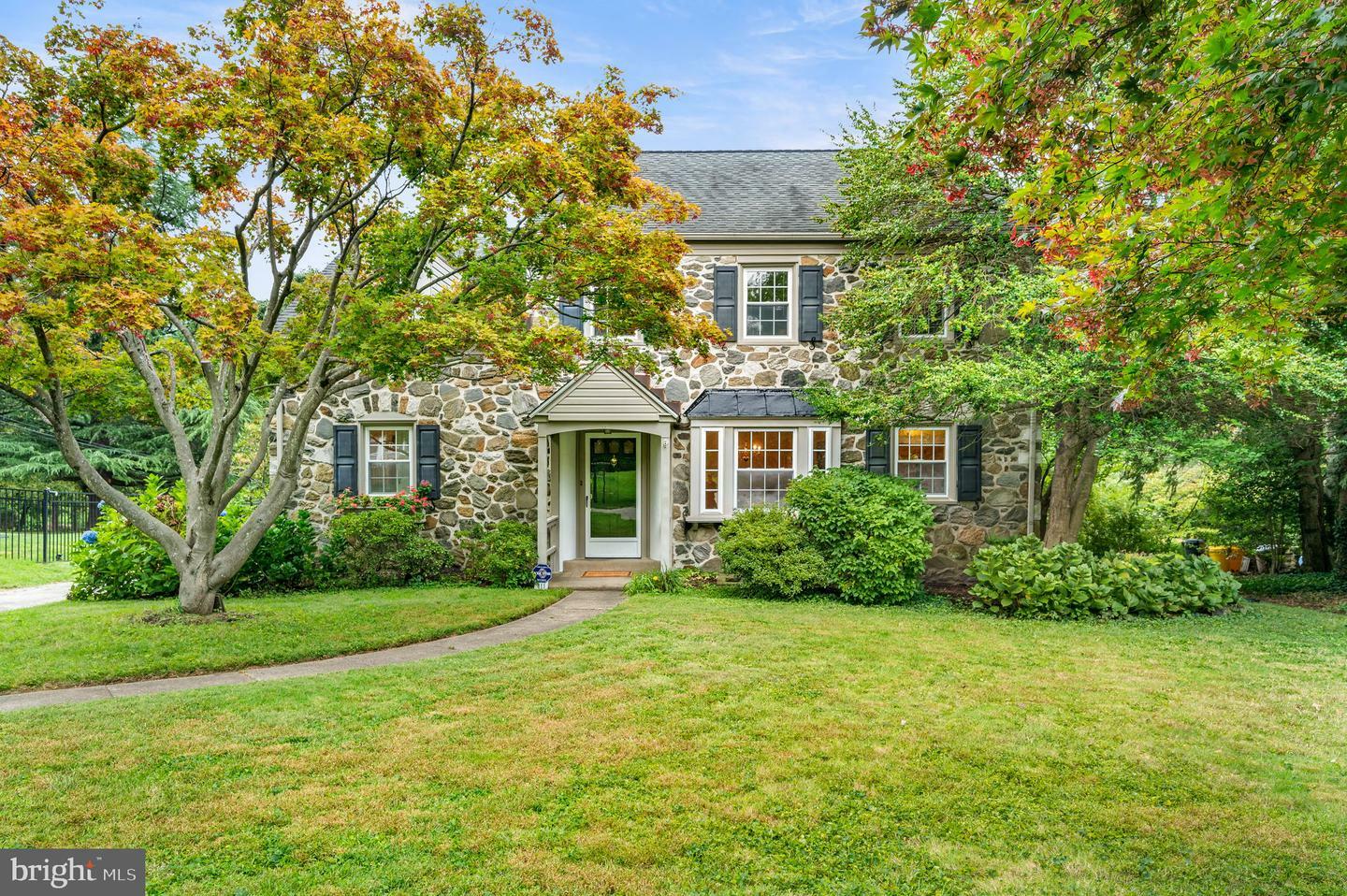 411 Parkview Drive  Wynnewood PA 19096 photo