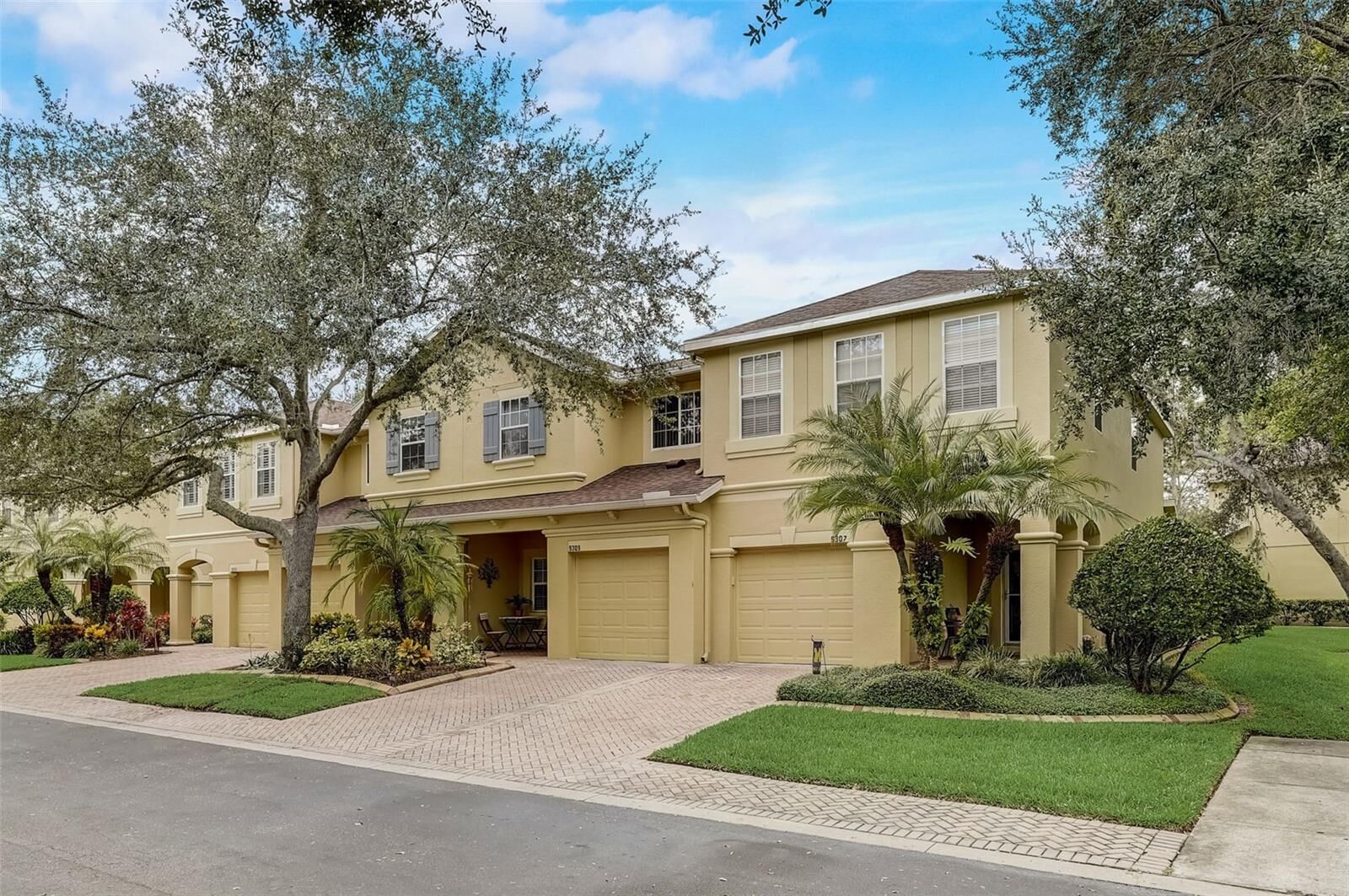 Property Photo: 9311 River Rock Lane FL 33578