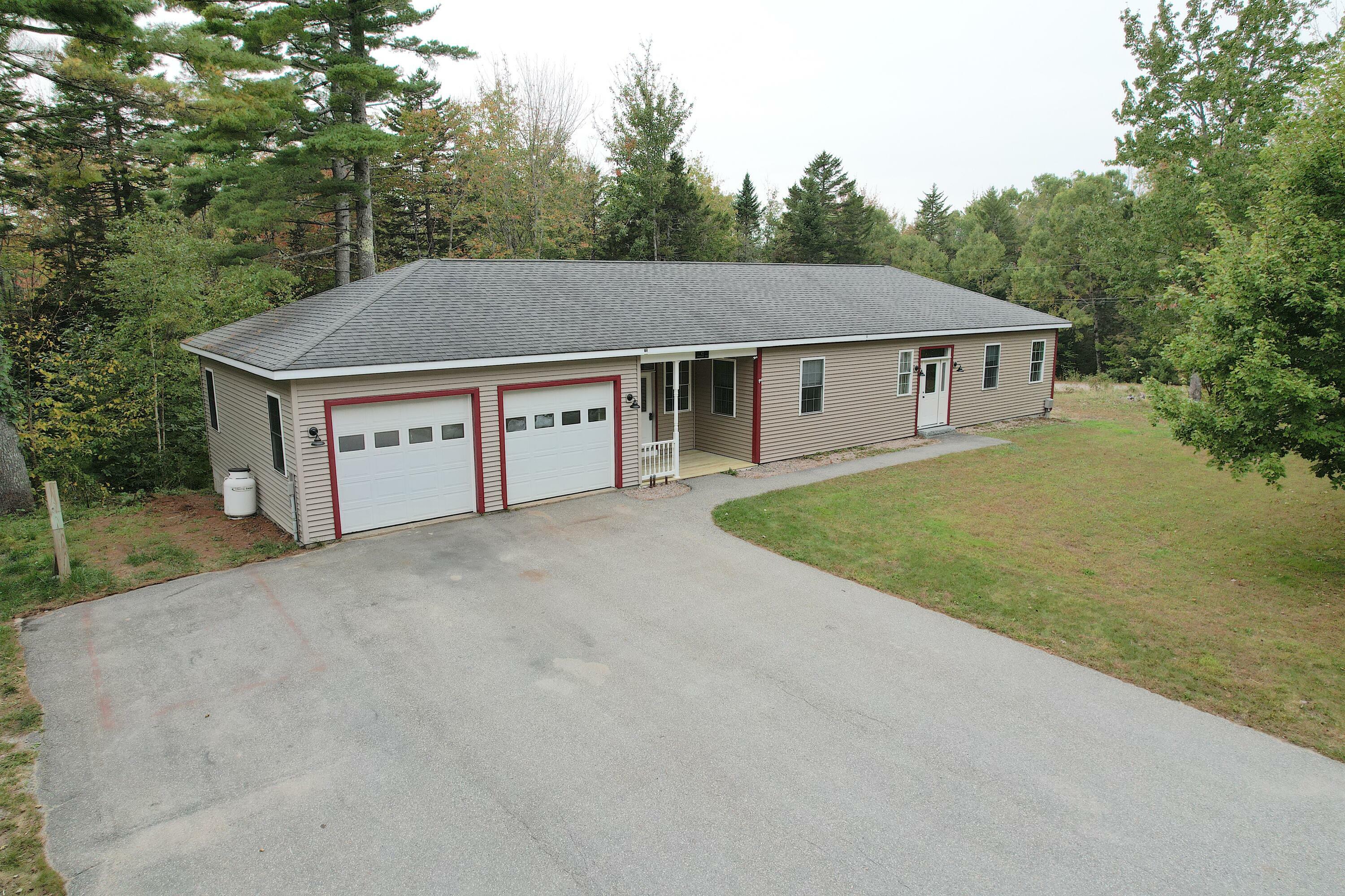 Property Photo:  42 Stoney Ridge Way  ME 04605 